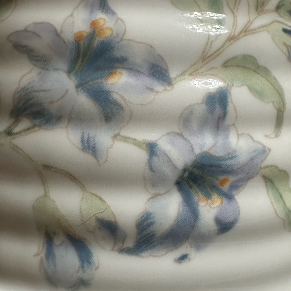 🧡Lenox Butterfly Meadow Beehive Honey Pot with Floral Design🧡 - Picture 9 of 12